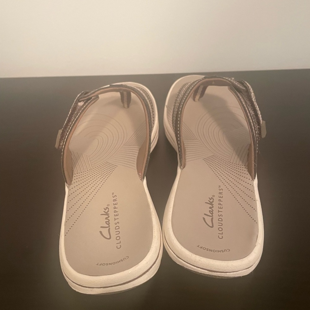 Clarks flip flops Cloudsteppers cushionsoft - Picture 3 of 8